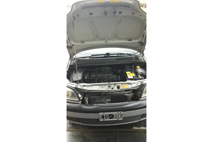 $8000000 : CHEVROLET ZAFIRA 2.0  2004 image 6