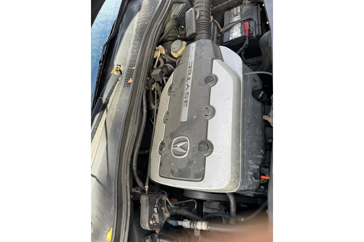 $3300 : Vendo  A CURA MDX 2003. image 6