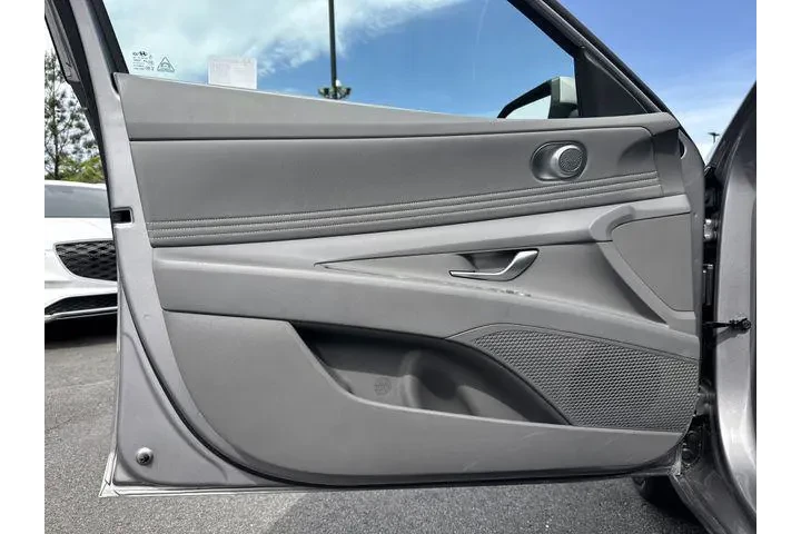 $25377 : Hyundai ELANTRA 2025 SEL Con image 10