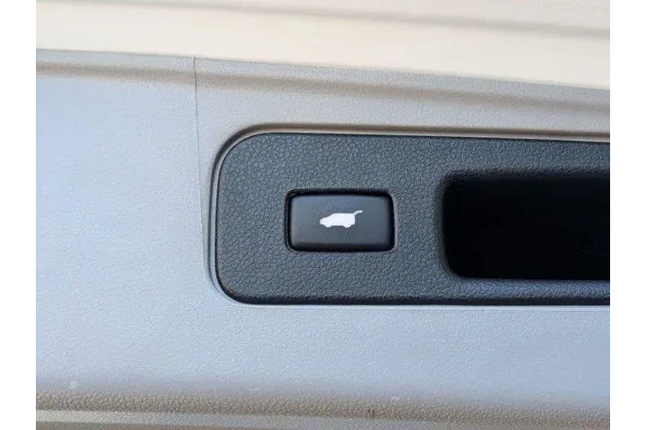 $14895 : Honda Pilot 2015 4x4 Touring image 10