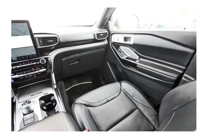 $32521 : Ford Explorer 2021 AWD ST 4d image 9