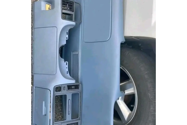 $650 : Impala lower dash board image 1