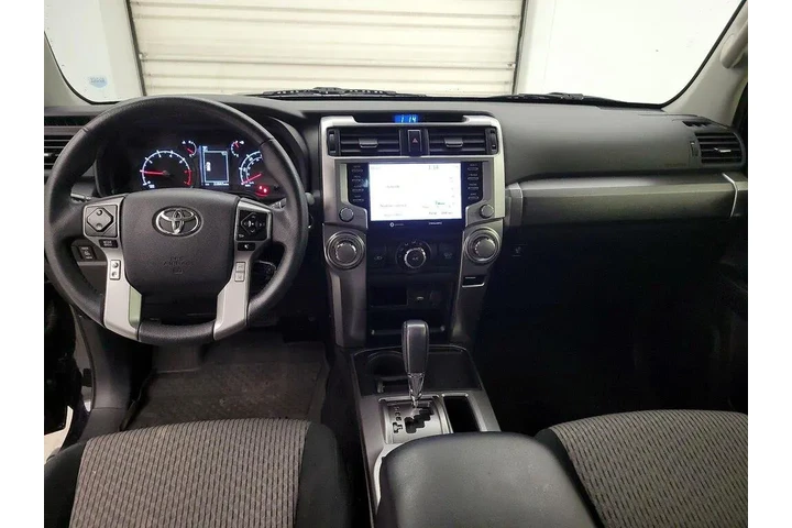 $37998 : Toyota 4Runner 2021 4x2 SR5 image 9