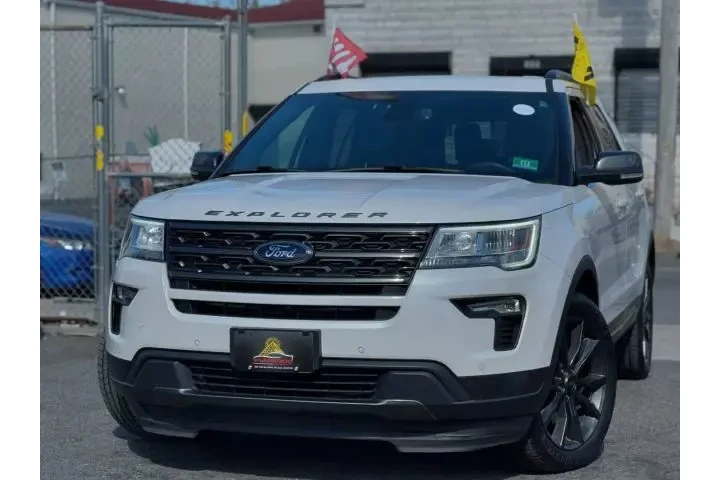 2018 FORD EXPLORER2018 FORD E image 2