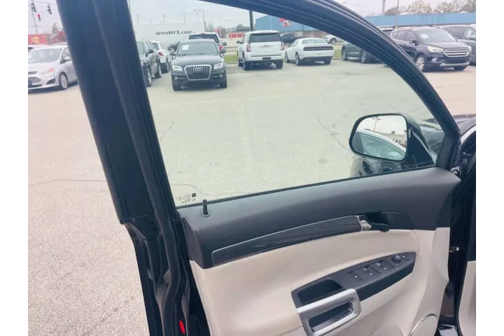 $3850 : 2009 Vue Hybrid image 10