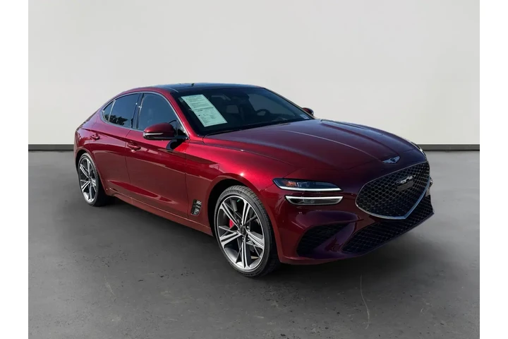 Genesis G70 2025 AWD 2.5T St image 7