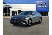 Hyundai ELANTRA 2025 SEL Con en Greenville