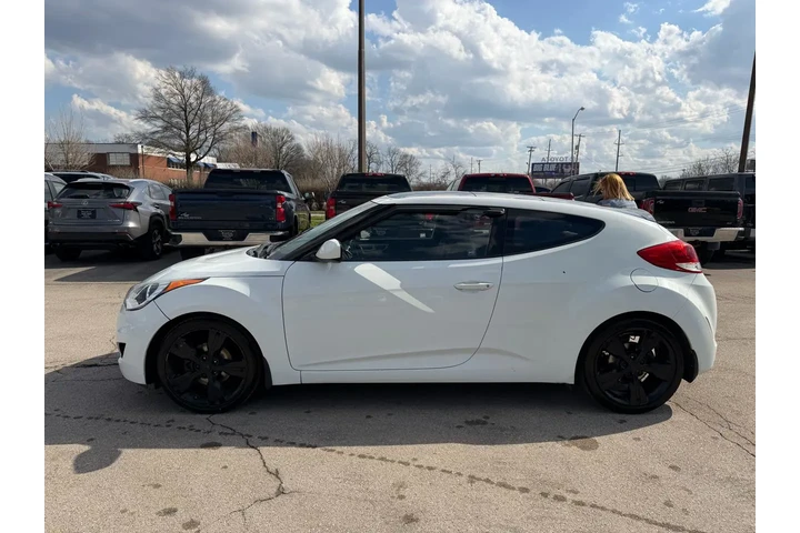 $6980 : 2016 Veloster 3dr Cpe Auto image 5