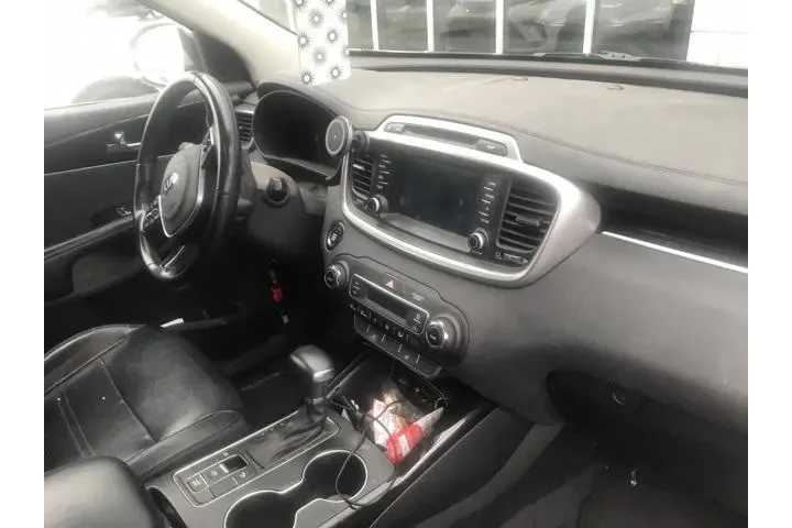 $13900 : Kia Sorento 2019 EX Sport 4d image 5