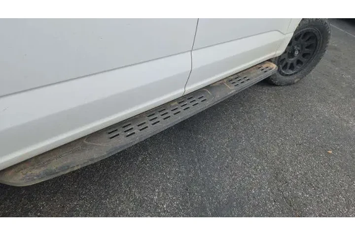 $38999 : Ford F-150 2023 4x2 XL 4dr S image 2