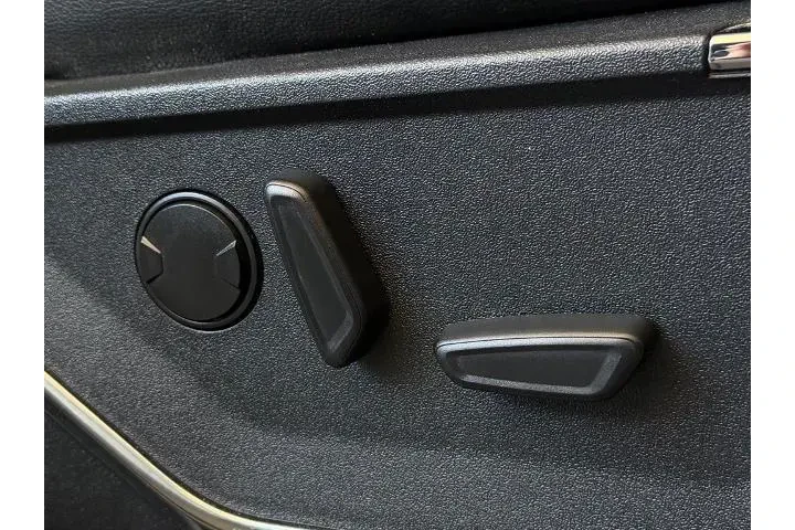 $37495 : Ford F-150 2022 4x2 Lariat 4 image 7