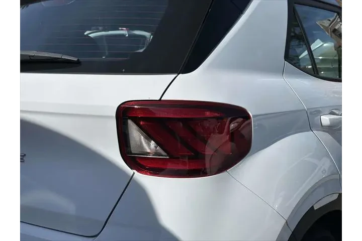 $17499 : Hyundai VENUE 2022 Limited 4 image 7