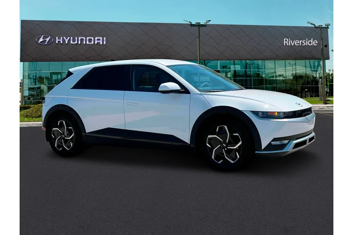 $25991 : Hyundai IONIQ 5 2024 SE 4dr image 10