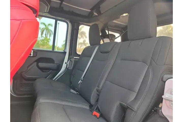 $24459 : Jeep Wrangler Unlimited 2022 image 7