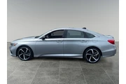 $30001 : Honda Accord 2022 Sport 4dr thumbnail