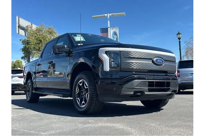 $37000 : Ford F-150 Lightning 2023 AW image 3