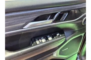 $39986 : Jeep Wagoneer L 2024 4x4 Ser thumbnail