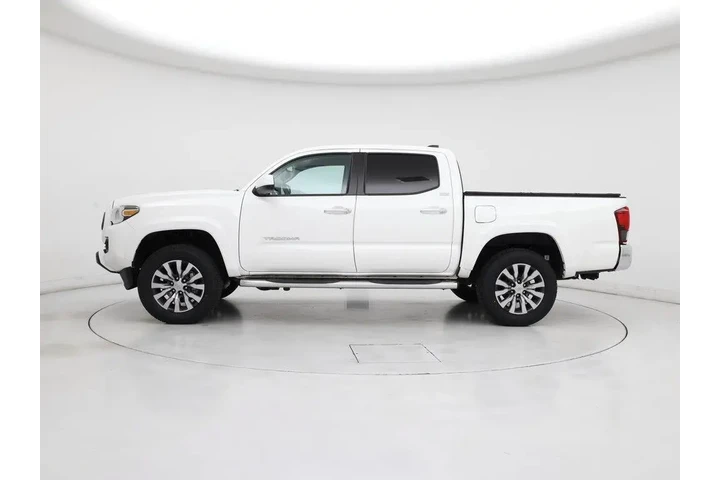 $34998 : Toyota Tacoma 2023 4x4 SR5 V image 3