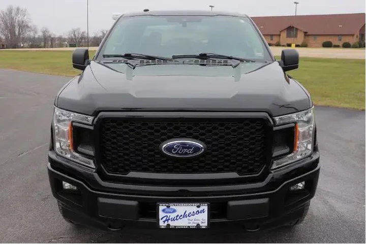 $28000 : Ford F-150 2019 4x4 XL 4dr S image 2