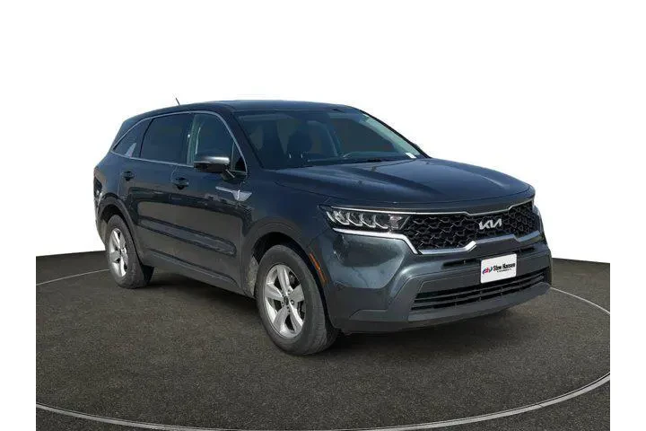 $21066 : Kia Sorento 2022 LX 4dr SUV image 7