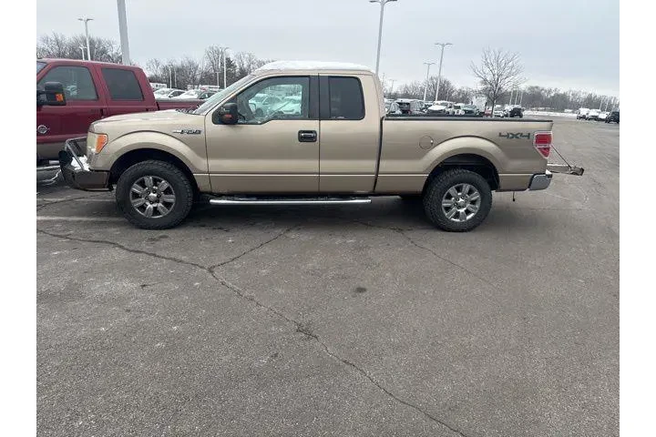 $6995 : Ford F-150 2011 4x4 XLT 4dr image 6