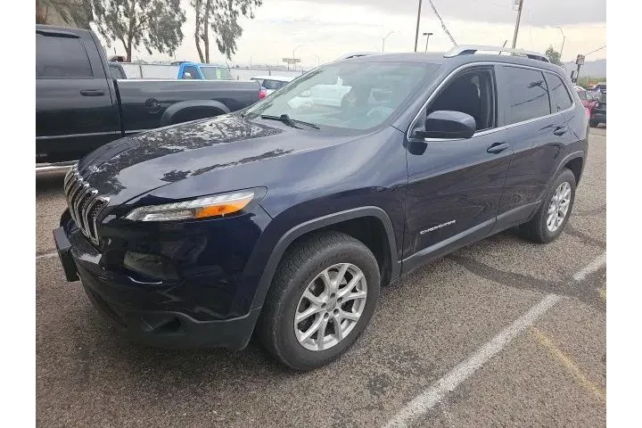 $6888 : Jeep Cherokee 2015 4x4 Latit image 5