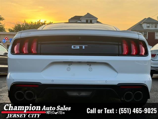 Used 2019 Mustang GT Premium image 9