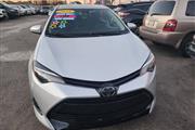 $12599 : 2018 Corolla LE thumbnail