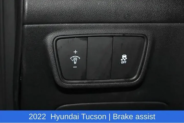 $20985 : Hyundai TUCSON 2022 AWD SEL image 9