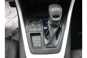 $18849 : Toyota RAV4 2021 XLE 4dr SUV thumbnail