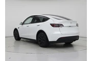 $38998 : Tesla Model Y 2025 Long Rang thumbnail
