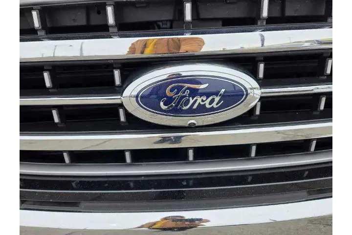 $37383 : Ford F-150 2021 4x4 Lariat 4 image 9