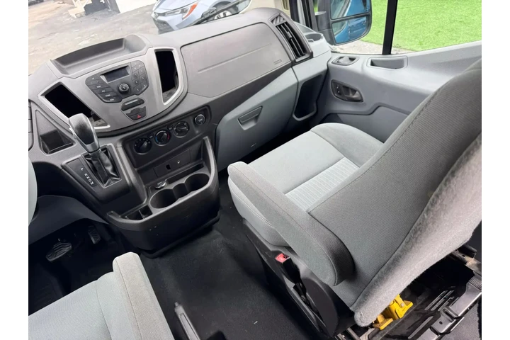 $12995 : Ford Transit 350 LOW ROOF image 2