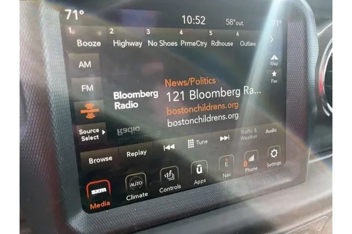 $30446 : Jeep Gladiator 2022 4x4 Over image 8