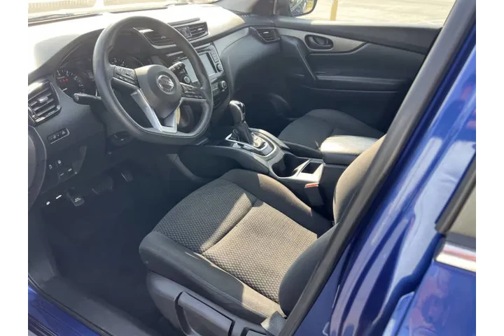 $11900 : 2021 Rogue Sport S image 9