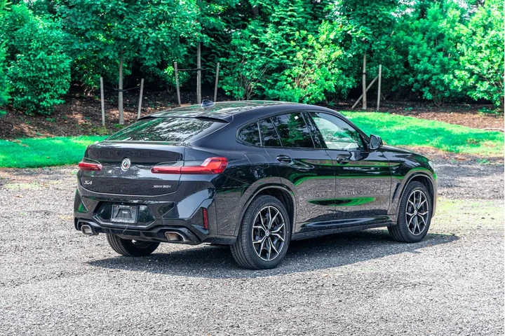 $30695 : BMW X4 2022 AWD xDrive30i 4d image 8