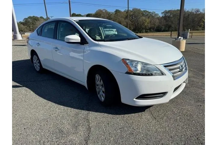 $8444 : Nissan Sentra 2015 S 4dr Sed image 6