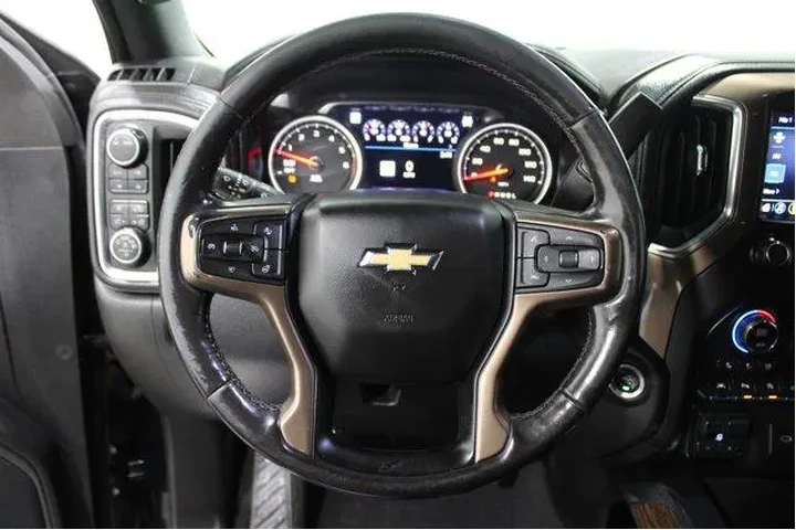 $31982 : Chevrolet Silverado 1500 202 image 10