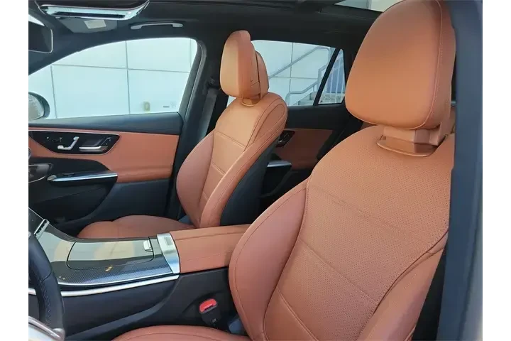 $36990 : Mercedes-Benz GLC 2023 GLC 3 image 10