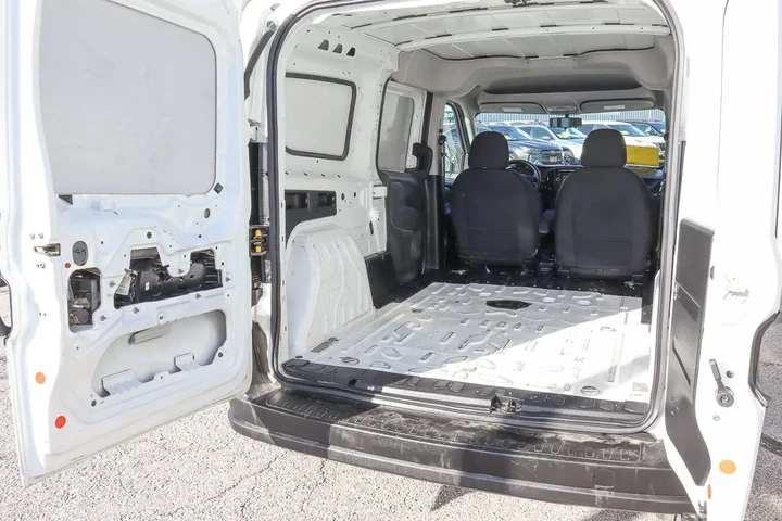 $23988 : 2022 ProMaster City Cargo Van image 9