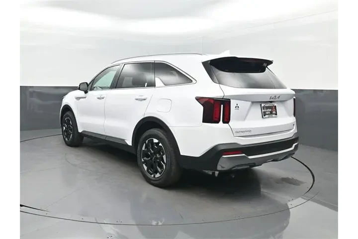 $25995 : Kia Sorento 2024 AWD S 4dr S image 3