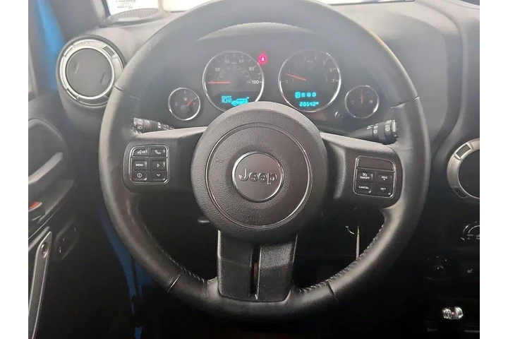 $29998 : Jeep Wrangler 2017 4x4 Rubic image 10
