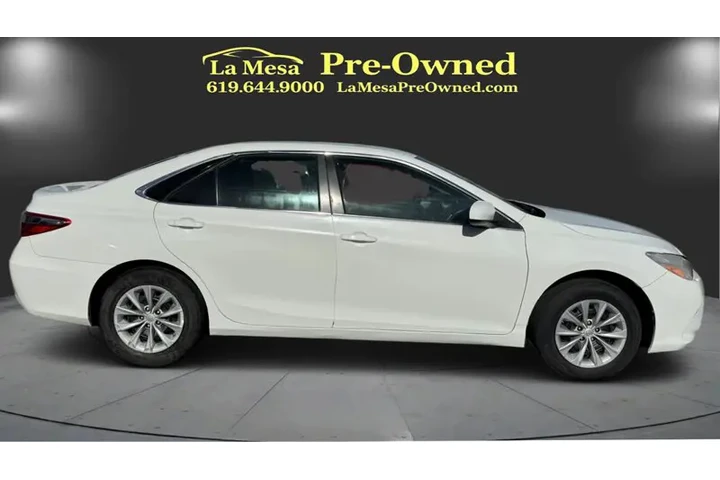 $12995 : 2017 Camry LE image 5
