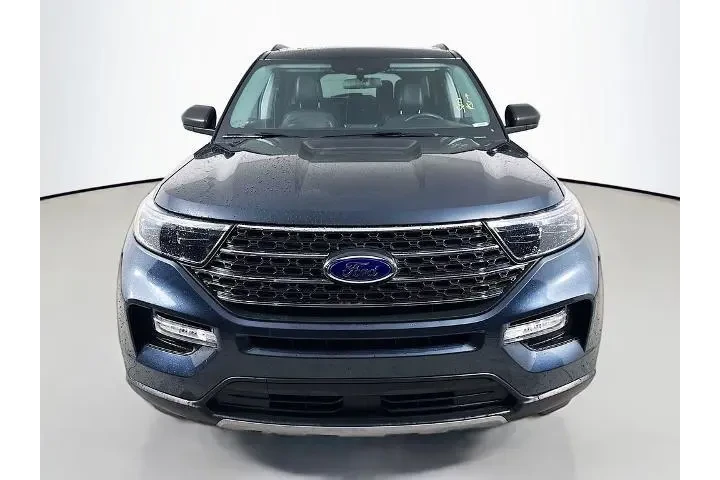 $25750 : Ford Explorer 2022 AWD XLT 4 image 2
