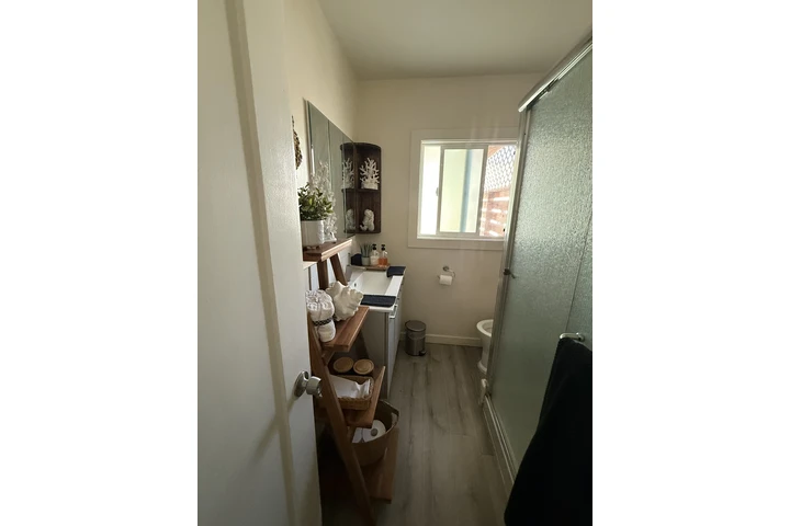 $2950 : Hermosa Casa 2 Recámara 1 Baño image 4