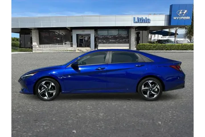 $20599 : Hyundai ELANTRA 2023 SEL 4dr image 6