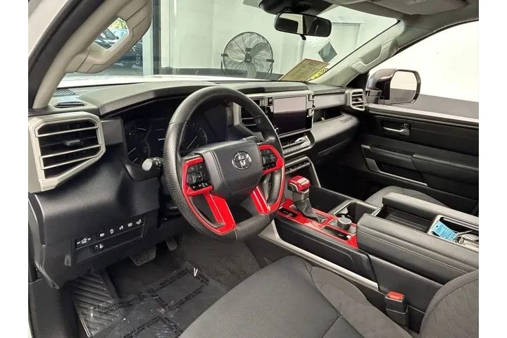 $39999 : Toyota Tundra 2024 4x2 SR5 4 image 10