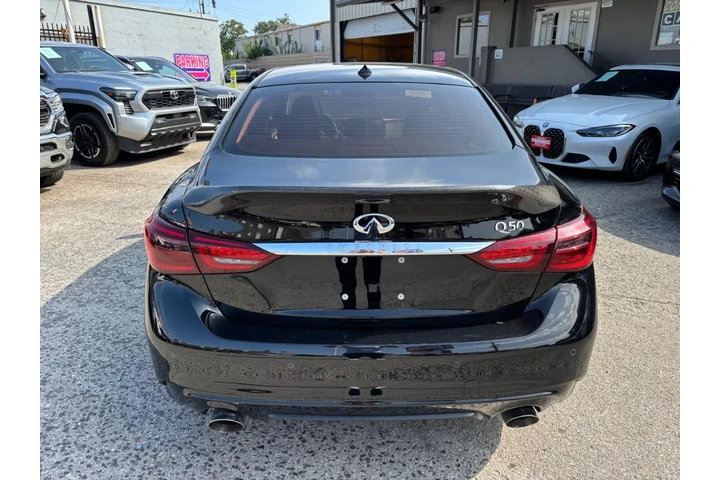 2021 Q50 LUXE image 5