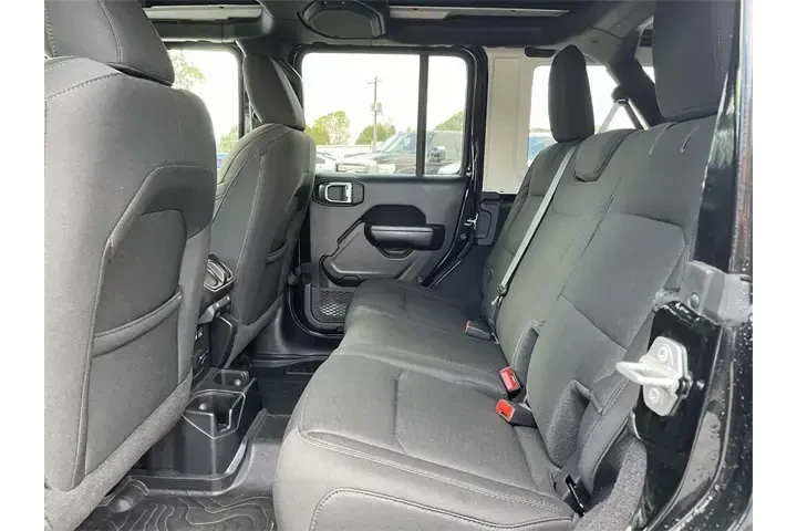 $31511 : Jeep Wrangler Unlimited 2021 image 10