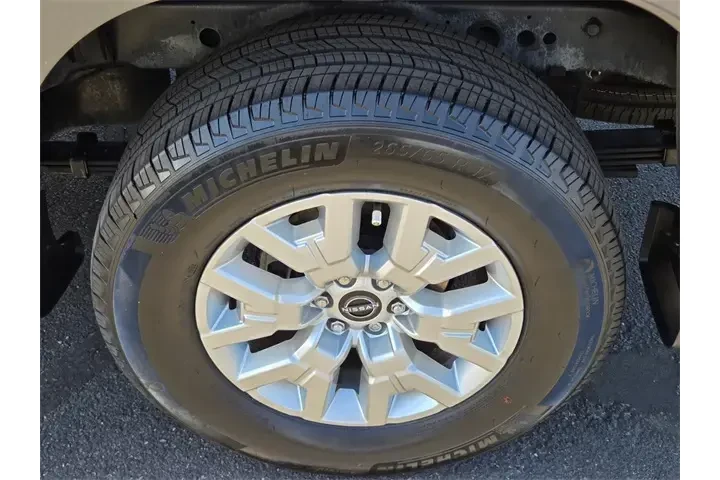 $27330 : Nissan Frontier 2022 4x2 SV image 10